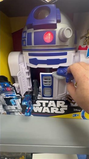 R2D2 fun toy #fun #satisfying #viralvideo #toy #nice #starwars #droid #astromech