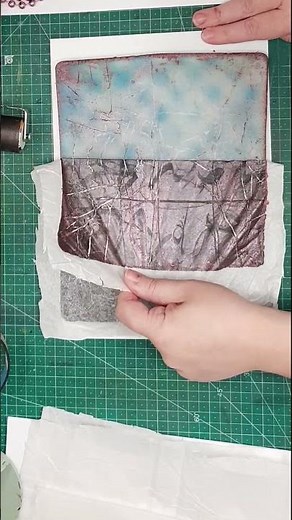 Gelli Plate Pulls in Progress | Monoprinting Moments #gelliplate #art #relaxingart