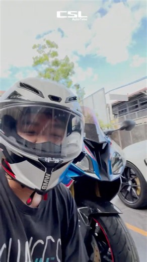 Got a new helmet, gotta show it off a bit, right? #AGVhelmet #helmetthatmatchesthebike #s1000rr