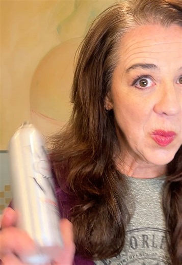 Wow is right! Using wow texture spray for the first time and it’s transformative. @#TikTokCreatorSearchInsightsIncentive #hairtips #hairstyling