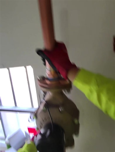 Installing a Remote Controller Water Meter for Efficient Plumbing