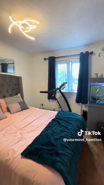 🏡FOR SALE🏡 📍Westwood Crescent, Hamilton 💷Offers over £155,000 ✅This immaculate semi-detached house for sale features modern amenities, including three bedrooms, two bathrooms, an open-plan reception room and kitchen, a garden, and a prime location near public transport and schools, making it ideal for families, first-time buyers, or investors ☎️Get in touch today and book a viewing to see the property for yourself! Call us on 01698 891799 #PropertyForSale #YourMove #Hamilton #Viewings #estat