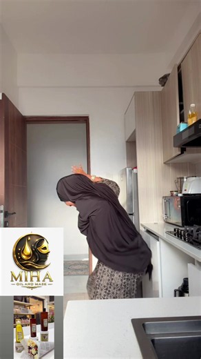 Salideyda salidaha kale wexey dhertay waxa kucadeneso 8 bilod ayey hawada kugashay Alxamdullilah wixi wax taraya sas loibsada dham Somali oo dhan ban umahadnaqaya…❤️🔥#therealqueen👸🏻👑 #aximasmihrabi #samihakhaliil #mihaOilandmask #somaliproud