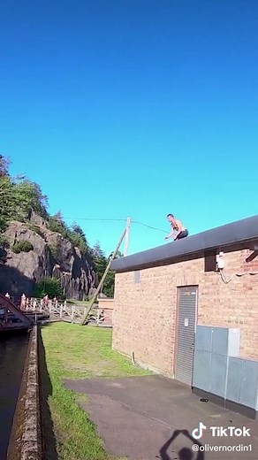 What trick do you wanna see me send here? #splashdiving #frontflip #cliffjumping