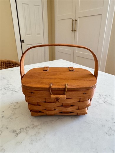 Vintage Longaberger 1994 Purse Basket, Small 7” Woven Basket With Handle/wooden Lid - Etsy