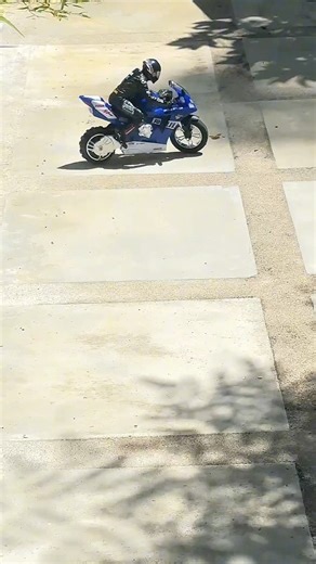 Remote Control Stunts Motorcycle – The Perfect Gift! Fast. Fun. Powerful. Kids and adults LOVE it! ✔️ Stunt mode ✔️ Rechargeable ✔️ Strong wheels ✔️ Video is exactly the real product Want one? Message me on WhatsApp to order! #Gifts #remotecontrol #Christmas #seychellesshopping | Trend-Bi