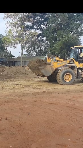 31K views · 867 reactions | SDLG Wheel Loader Operator Smart Work  #SDLG #heavyequipment #wheelloader #loader | Heavy Equipment Experts | Facebook