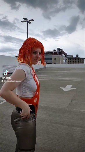 🐷Corvus Icarus🇺🇦 | Here's a reupload of my Leeloo cosplay from May of 2022. There was a copyright issue so hopefully it shall be fixed now, if not, fuck it🤷... | Instagram