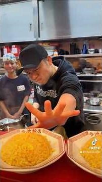 Cooking Fried Rice Like a Pro! Amazing Chef Skills