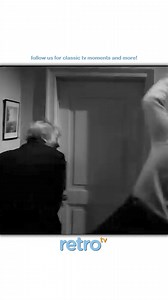 Raise your hand if you think fashion should return to this style. 🖐️. #watchretrotv #classictv #fashion #throwback #freetv | Retro Television