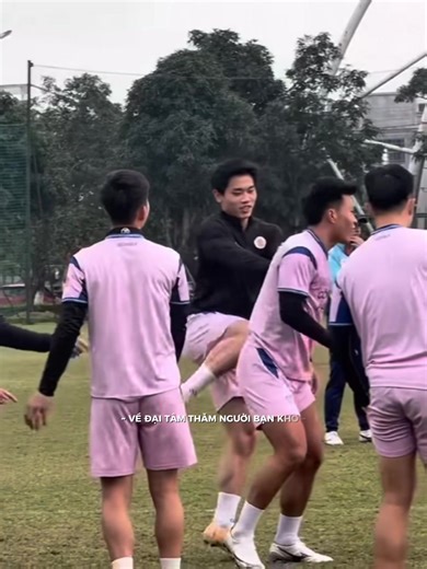 ảnhhh hài cỡ đó =))🤣#vietnam #mandiricup2025 #bongdavietnam #vietnamvodich #fyp