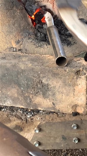 2K views · 638 reactions | see the final process of making tools for harvesting traditional latex rubber, amazing blacksmith #blacksmith #blacksmithing #blacksmithindonesia #forging #anvil #tukang_besi #senikerajinan #alatpertanian | Wendi Zainudin | Facebook