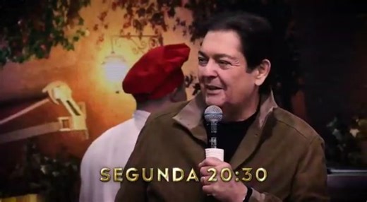 Rod Hanna on Instagram: "Segunda Feira ás 20:30hs tem um programa inteiro de Rod Hanna na Pizza do Faustão, especial do dia dos namorados! Obrigado @faustaonaband essa foi a melhor pizza das nossas vidas! Tenho certeza que a gratidão não é só nossa, mas de todos aqueles que curtem o nosso trabalho e torcem por nós! @annelottermann @joaosilva @poladianproducoes @clara.assessoria #rodhanna #bandarodhanna #discomusic #anos90 #anos80 #anos70 #amor #pizzadofaustao #faustao #familia #retro #backstreet