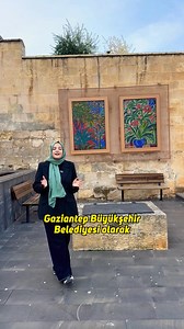 #GaziantepBüyükşehir olarak, 02 Ağustos 2025’te vefat eden Prof. Dr. Metin Sözen’in değerli katkılarını anmak amacıyla; Tepebaşı Mahallesi’nde bulunan “Metin Sözen Eğitim ve Kültür Merkezi” önündeki meydan düzenlemesini tamamladık. Ayrıca binanın önüne bu gördüğünüz mozaik uygulaması gerçekleştirdik. | Gaziantep Büyükşehir Belediyesi