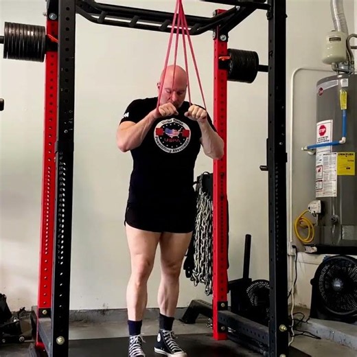 Fix Your Elbow Tendonitis With Band Pressdowns!