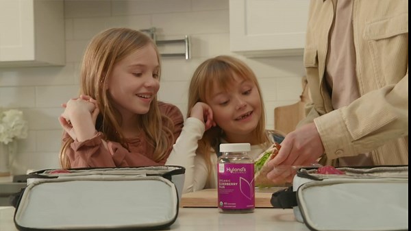 Hyland's Stress Busters Gummies, Calm and Focus with L-Theanine, Chamomile and Lemon Balm, 60 Vegan Gummies (30 Days)