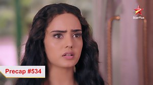 Gurnoor ko Brar mansion ke diwaaro mein dikhe gehre chhupe hue raaz! Aakhir kis raaz ki baat kar rahi hai Gurnoor? Jaanne ke liye dekhiye #TeriMeriDoriyaann | Mon-Sun | 7:00 PM | StarPlus par! #terimeridoriyaann #tmd #vijerndrakumeria #himanshiparashar #akeer #punjab #brarhouse #Businessman #bride #drama #indian #television #trending #pyaar #love #romance #family #videos #famous #favourite #serial #exclusive #latestepisode #mustwatch #facebookpost #facebook | StarPlus