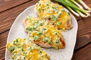 16K views · 101 reactions | This Jalapeno Popper Chicken is packed with flavor and is a great, low carb way to enjoy Jalapeno Poppers! Perfect for summer grilling season! RECIPE: https://thecookinchicks.com/jalapeno-popper-chicken/ | The Cookin' Chicks | Facebook