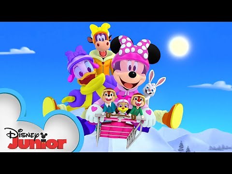 Snow Day Shenanigans | Minnie's Bow-Toons 🎀 | ‪@disneyjr‬