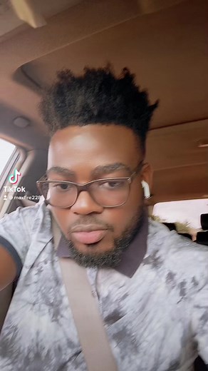 Vidéos de Maxfire Artiste Orchestre (@maxfire228) avec son original - Maxfire Artiste Orchestre