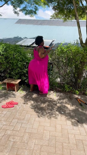 How to Shape Hedges for a Beautiful Outdoor Garden