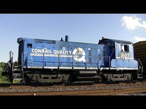 Listen to that Sound! Rare & Old Conrail Switcher Locomotives in Action!