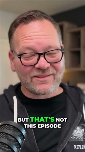 Plottr Software: Plan Your Book with AI! #shorts