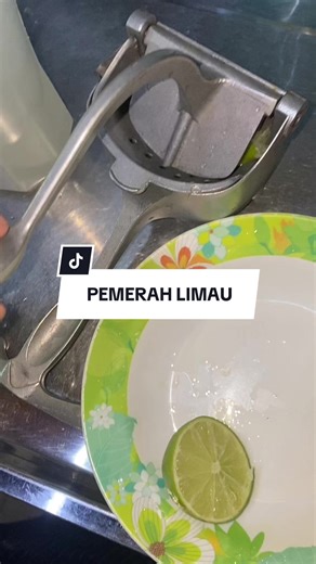 Cara Menggunakan Pemerah Limau dengan Betul