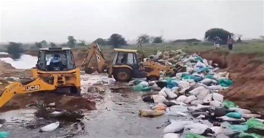 Video | Kerala Removes Biomedical Waste Illegally Dumped In Tamil Nadu