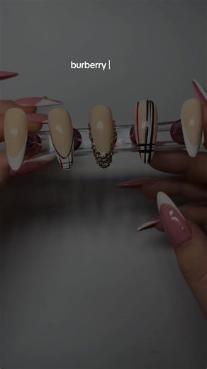 Burberry Nails: Stylische Nail Art Tutorials für Anfänger