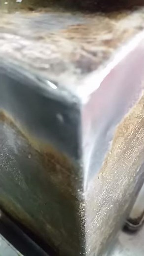 Leaking fryer filter tank