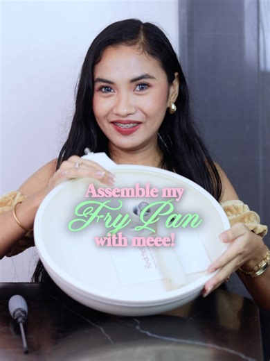 Basic assemble lang yan pero bakit ang complicated sa akin? HAHAHAAH #cookware #pan #homeessentials #fyp #camillevelasco
