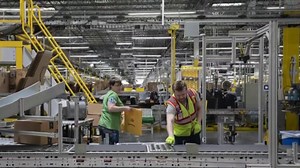 Second Amazon warehouse votes on unionization in Staten Island, N.Y.