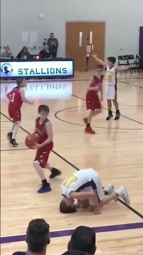 NUT shot in kids basketball league 😂 #shorts