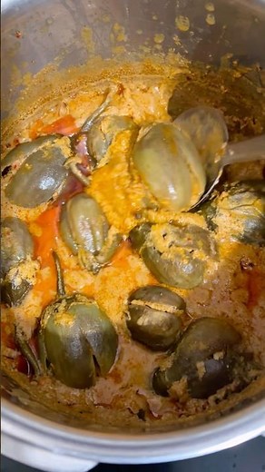 Andhra Special Gutti Vankaya | Traditional Stuffed Brinjal Curry | Easy Home Recipe