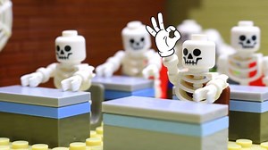 LEGO Skeleton & Hulk School Fail! Transformers Bumblebee Movie assembly robot car toys | King Kong FC