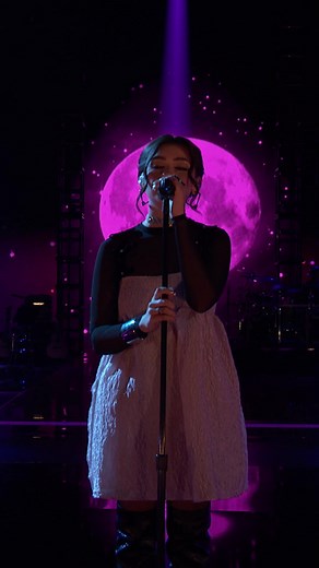 #WickedGame like you've never heard before. #thevoice #chrisisaak | gina miles