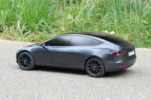Model 3 remote controlled [Model 3 RC car]
