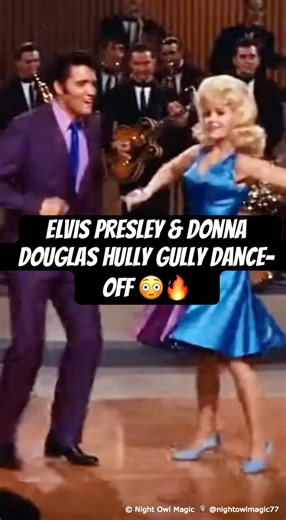 Elvis Presley & Donna Douglas Hully Gully Dance-Off 😳🔥 #shorts #viral #elvispresley
