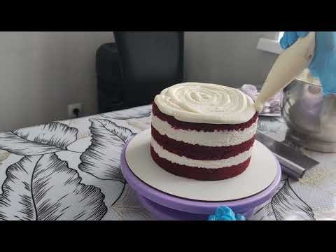 Как украсить торт: ЛУЧШИЙ способ для НАЧИНАЮЩИХ♥️