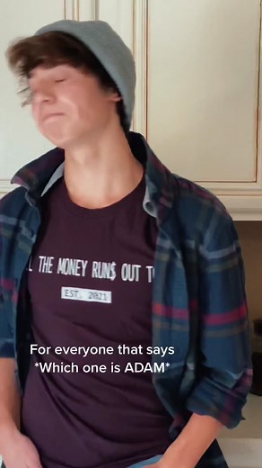 5 Year Age Gap Explained in SM6 Band | Sam McNab Duet