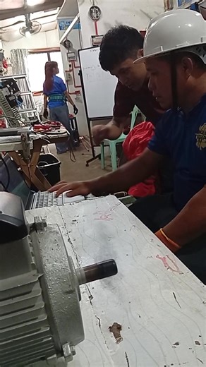 Basic PLC programming of start- stop motor control single phase. #PLC #training | Electrical Apprentice