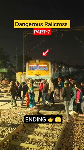 Dangerous Railgate crossing PART-7 🚄💥|| This Time More Dengerous ever #shorts #train #railgate