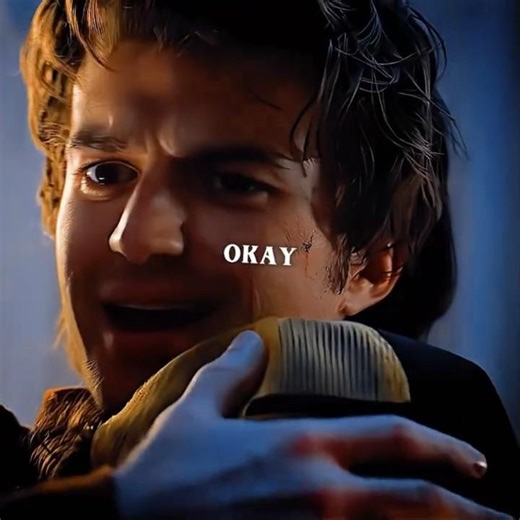 THE HUG WE'RE ALL AFRAID OF. 😭 "If You Die, I Die," Steve & Dustin #edit #shorts #strangerthings5