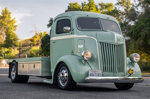 454-Powered 1941 Ford COE Flatbed Truck