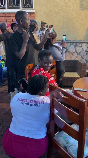 Alien skin’s mum ku birthday shower