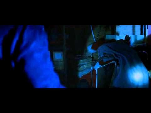 Get Santa - Kit Meets Santa - Official UK Warner Bros.