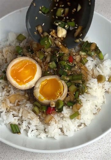 How to Make Korean Soy-Marinated Mayak Eggs