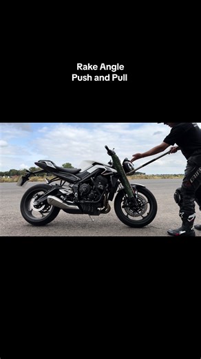 Counter steer explanation for rider performance improvements