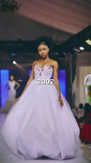 Captivating Runway Model Walks You Can't Miss